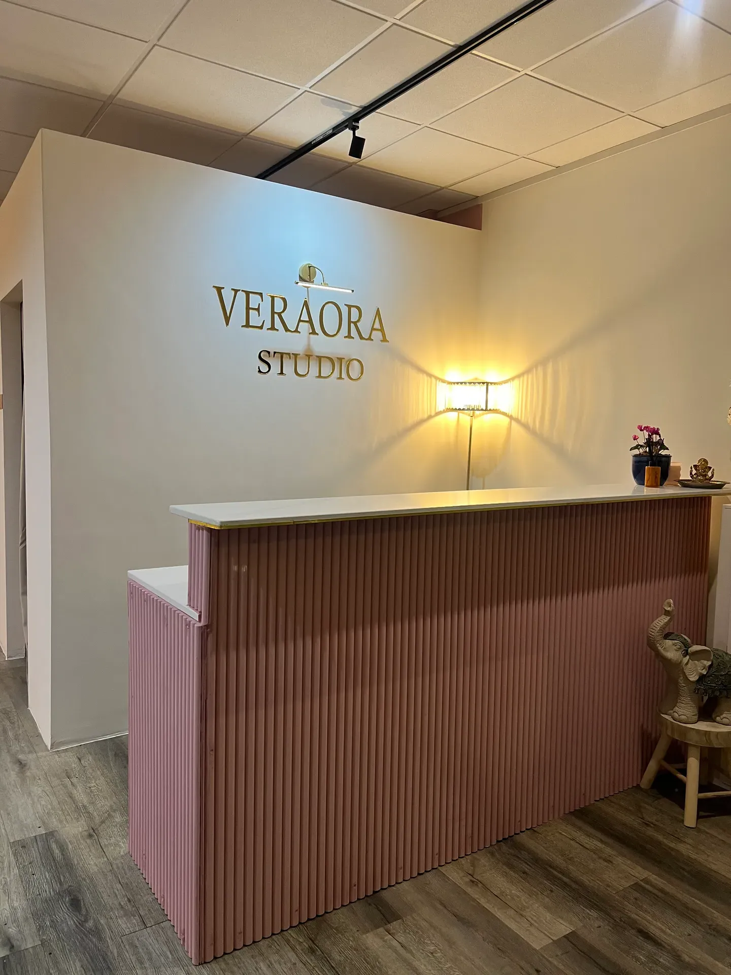 Nail station in Nottingham – photo 2