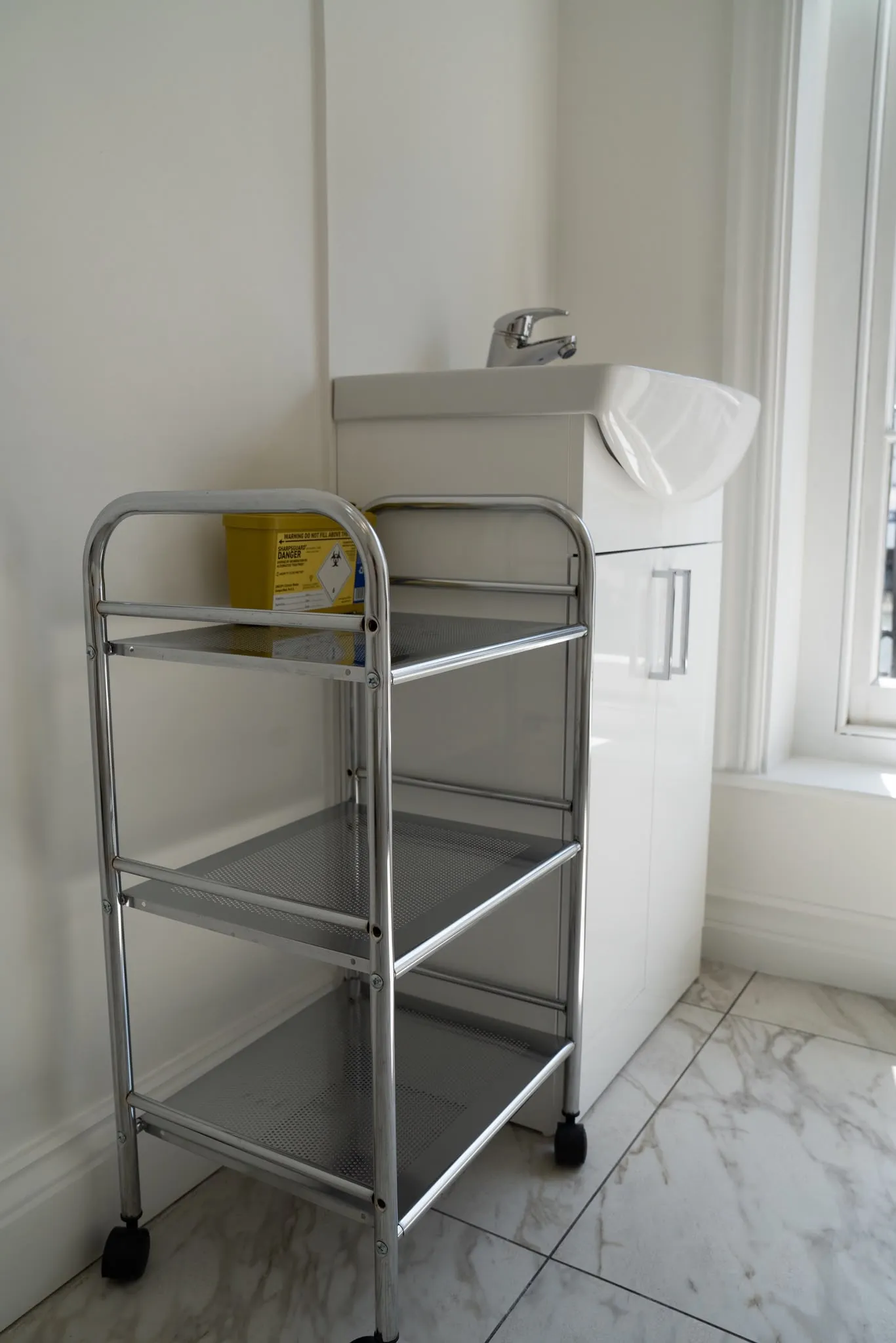 Treatment room in Kensington and Chelsea – photo 5