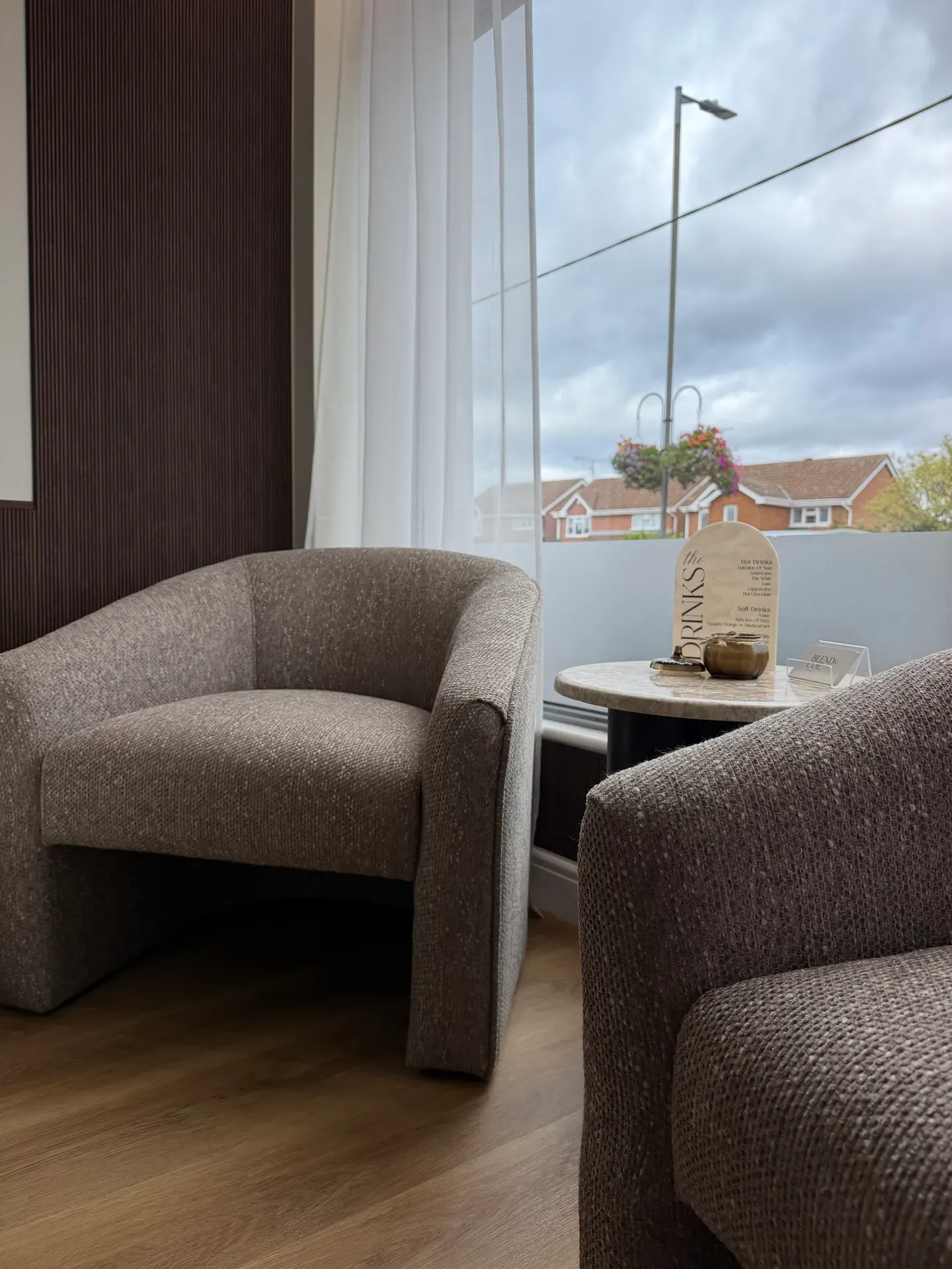 Styling chair in Wickford – photo 1